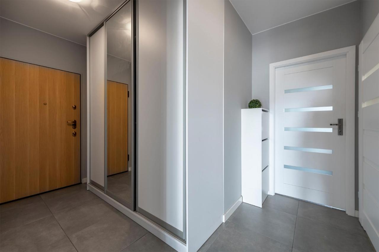 Luxury In -1-bright-secured-free Parking * Lodz (Lodz)